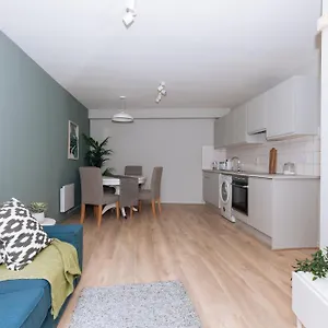 Relaxing 1bd Flat With A Roof Terrace - Portobello , Dublin Ireland